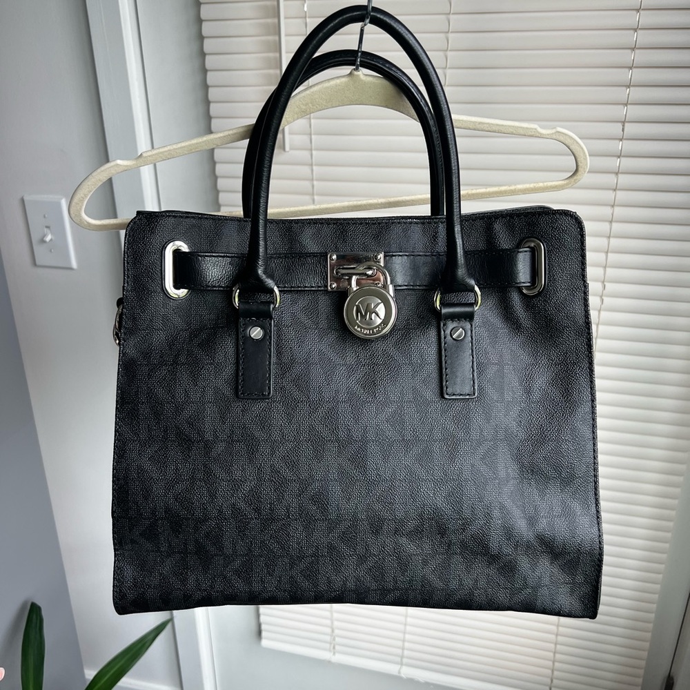 Large Michael Kors Hamilton black monogram satchel